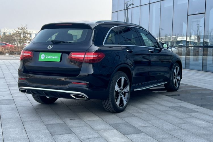Used Mercedes-Benz GLC 2019 Refreshed GLC 300 L 4MATIC Dynamic Edition Exterior 10
