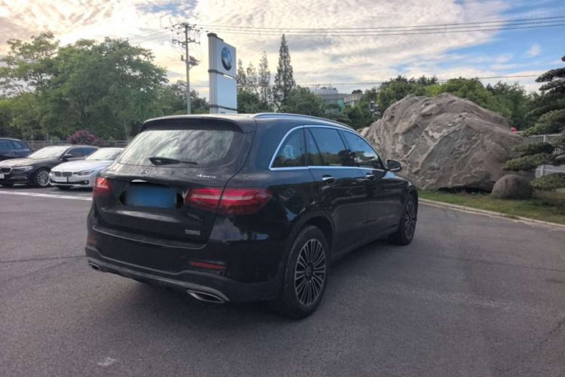 Used Mercedes-Benz GLC 2019 GLC 260 L 4MATIC Dynamic Model Exterior 3