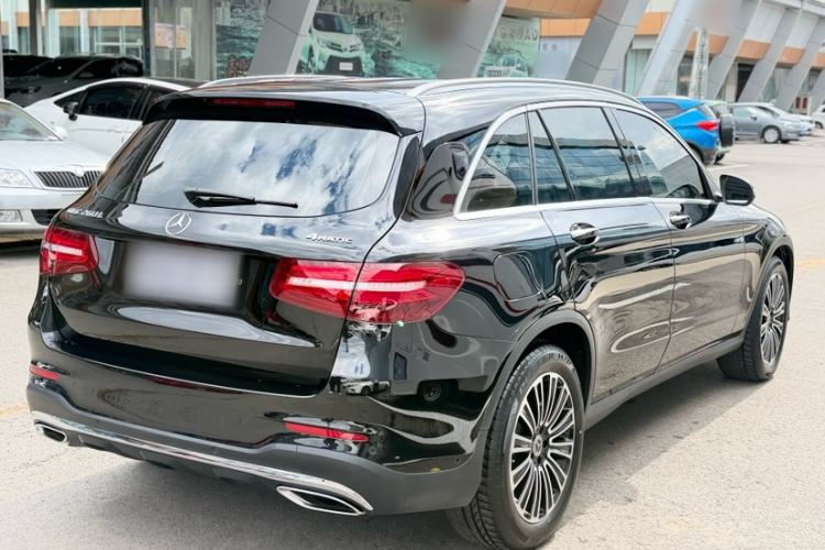 Used Mercedes-Benz GLC 2019 GLC 260 L 4MATIC Dynamic Model Exterior 3