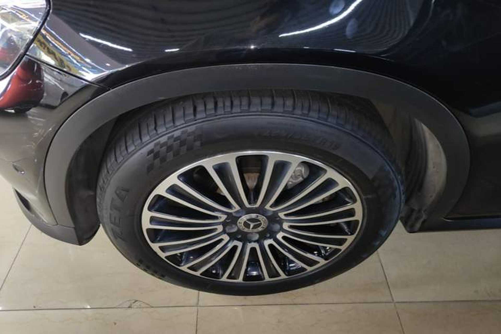 Used Mercedes-Benz GLC 2019 GLC 200 L 4MATIC Exterior 4