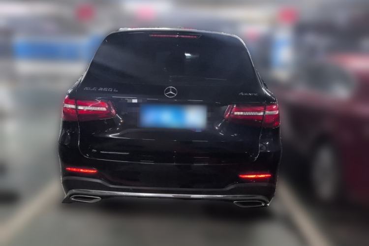 Used Mercedes-Benz GLC 2019 GLC 260 L 4MATIC Luxury Model Exterior 4