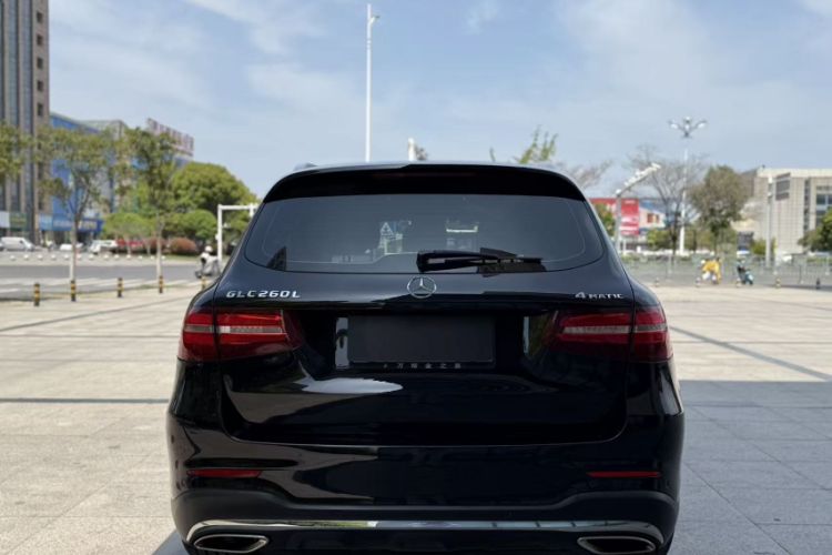Used Mercedes-Benz GLC 2019 Facelift GLC 260 L 4MATIC Luxury Model Exterior 4