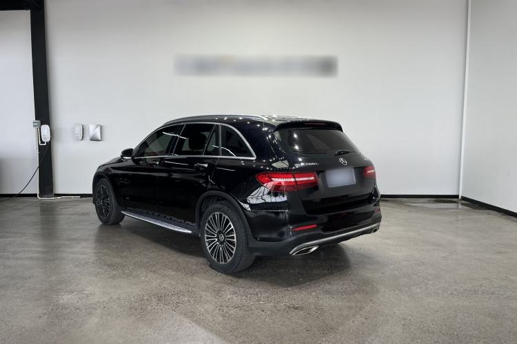 Used Mercedes-Benz GLC 2019 GLC 260 L 4MATIC Dynamic Model Exterior 4