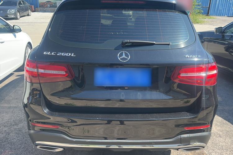 Used Mercedes-Benz GLC 2019 Facelift GLC 260 L 4MATIC Luxury Model Exterior 5