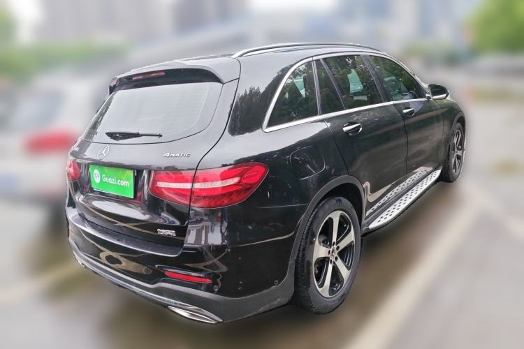 Used Mercedes-Benz GLC 2019 GLC 260 L 4MATIC Luxury Model Exterior 5