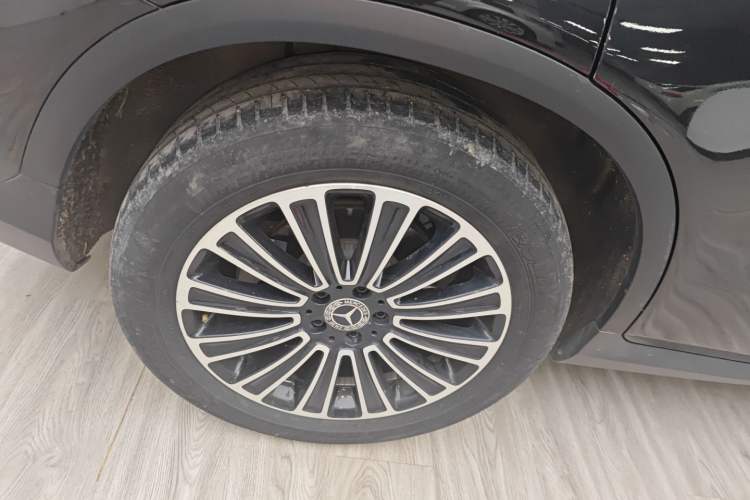 Used Mercedes-Benz GLC 2019 GLC 200 L 4MATIC Exterior 8