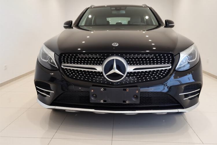 Used Mercedes-Benz GLC 2019 Facelift GLC 260 L 4MATIC Luxury Model Front