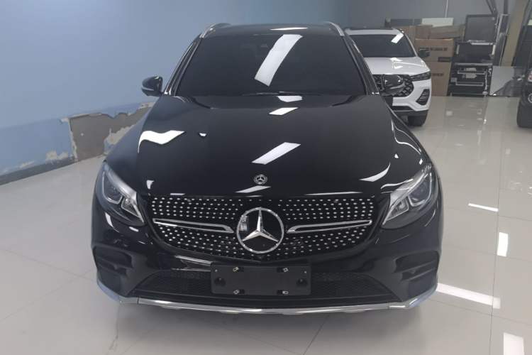 Used Mercedes-Benz GLC 2019 Facelift GLC 260 L 4MATIC Luxury Model Front