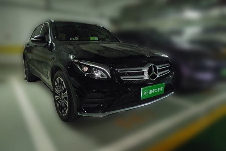 Used Mercedes-Benz GLC 2019 GLC 260 L 4MATIC Dynamic Model Front Right 45 Deg