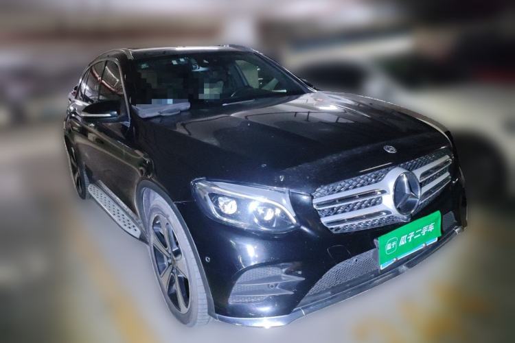 Used Mercedes-Benz GLC 2019 GLC 300 L 4MATIC Dynamic Model Front Right 45 Deg
