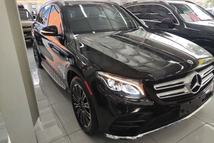 Used Mercedes-Benz GLC 2019 GLC 260 L 4MATIC Dynamic Model Front Right 45 Deg