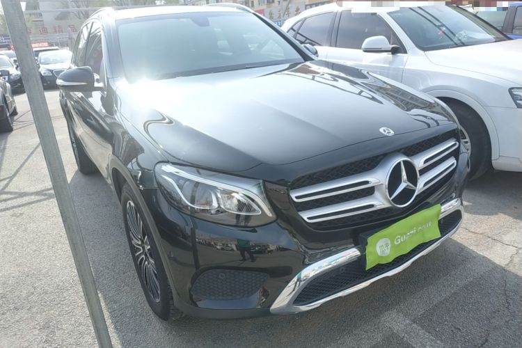 Used Mercedes-Benz GLC 2019 GLC 200 4MATIC Front Right 45 Deg