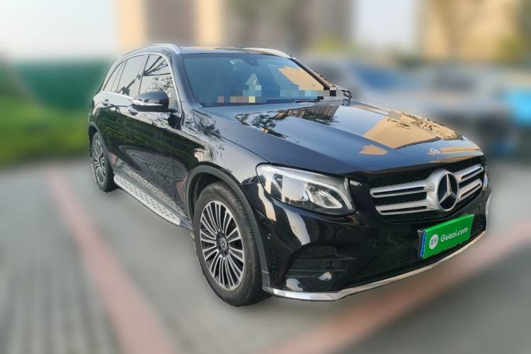 Used Mercedes-Benz GLC 2019 GLC 260 L 4MATIC Dynamic Model Front Right 45 Deg
