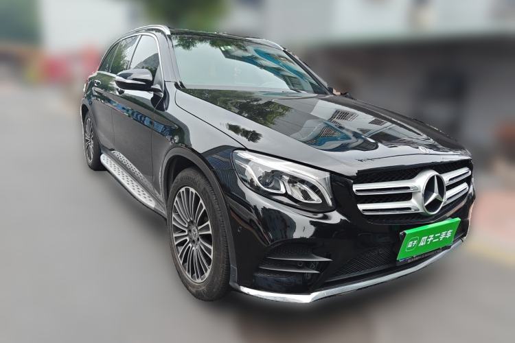 Used Mercedes-Benz GLC 2019 GLC 260 L 4MATIC Dynamic Model Front Right 45 Deg
