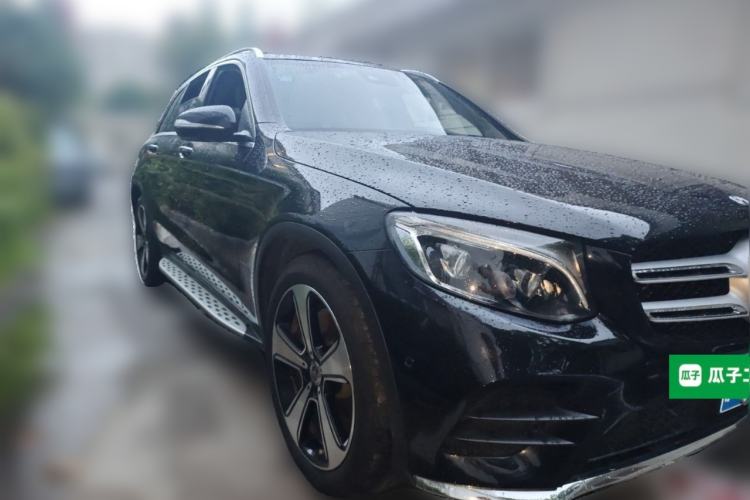 Used Mercedes-Benz GLC 2019 Refreshed GLC 300 L 4MATIC Dynamic Edition Front Right 45 Deg