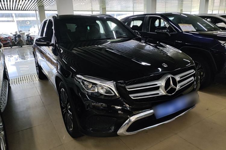 Used Mercedes-Benz GLC 2019 GLC 200 L 4MATIC Front Right 45 Deg