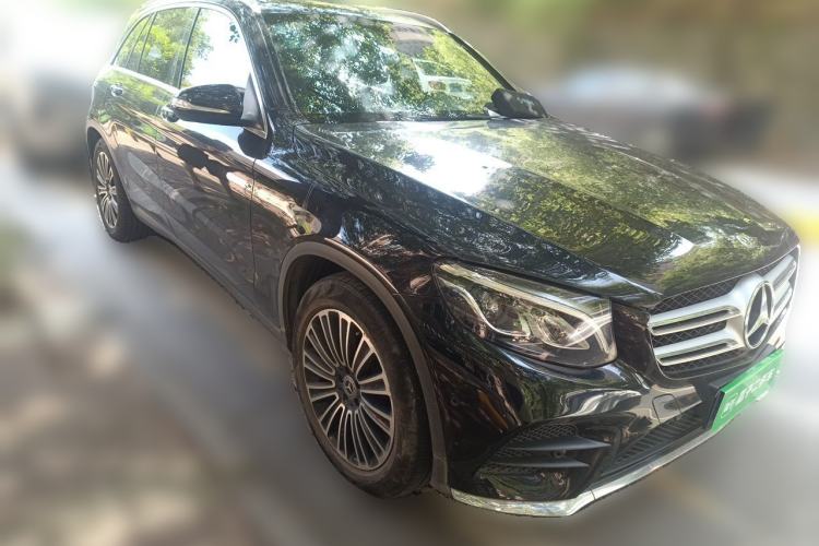 Used Mercedes-Benz GLC 2019 GLC 260 L 4MATIC Dynamic Model Front Right 45 Deg