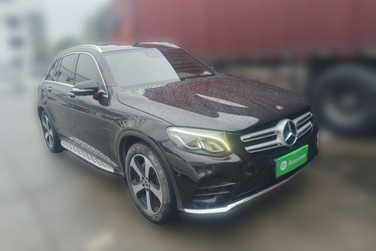 Used Mercedes-Benz GLC 2019 GLC 260 L 4MATIC Luxury Model Front Right 45 Deg