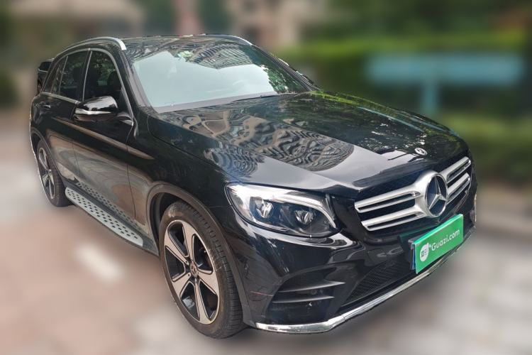 Used Mercedes-Benz GLC 2019 Refreshed GLC 300 L 4MATIC Dynamic Edition Front Right 45 Deg