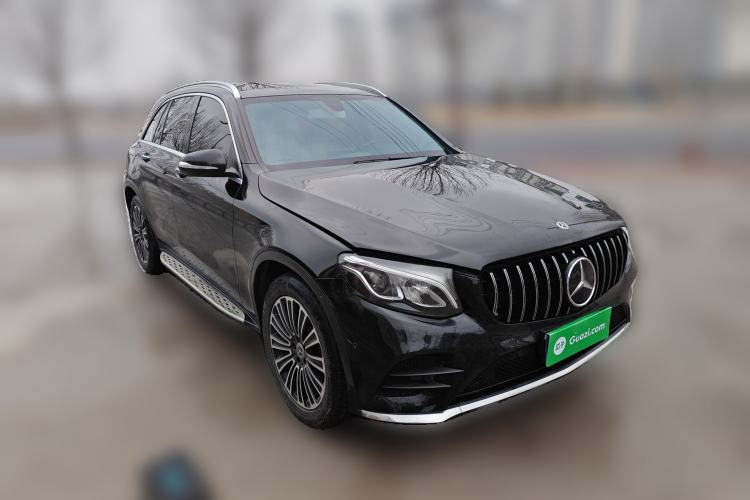 Used Mercedes-Benz GLC 2019 GLC 260 L 4MATIC Dynamic Model Front Right 45 Deg