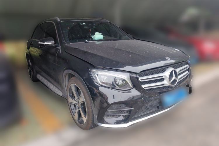 Used Mercedes-Benz GLC 2019 GLC 300 L 4MATIC Dynamic Model Front Right 45 Deg