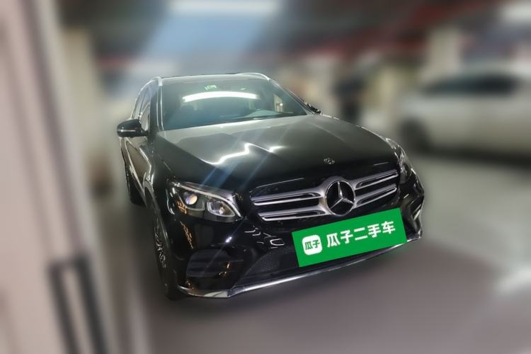Used Mercedes-Benz GLC 2019 GLC 260 L 4MATIC Dynamic Model Front Right 45 Deg