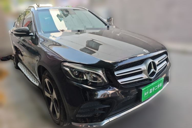 Used Mercedes-Benz GLC 2019 GLC 260 L 4MATIC Dynamic Model Front Right 45 Deg