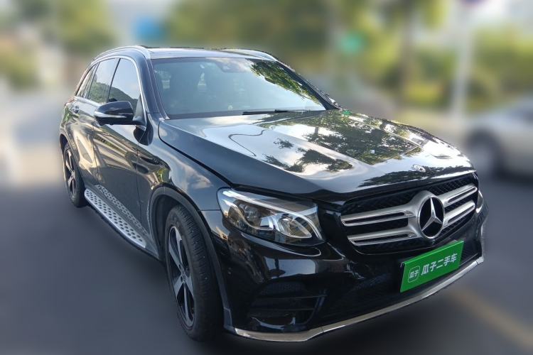 Used Mercedes-Benz GLC 2019 GLC 260 L 4MATIC Dynamic Model Front Right 45 Deg