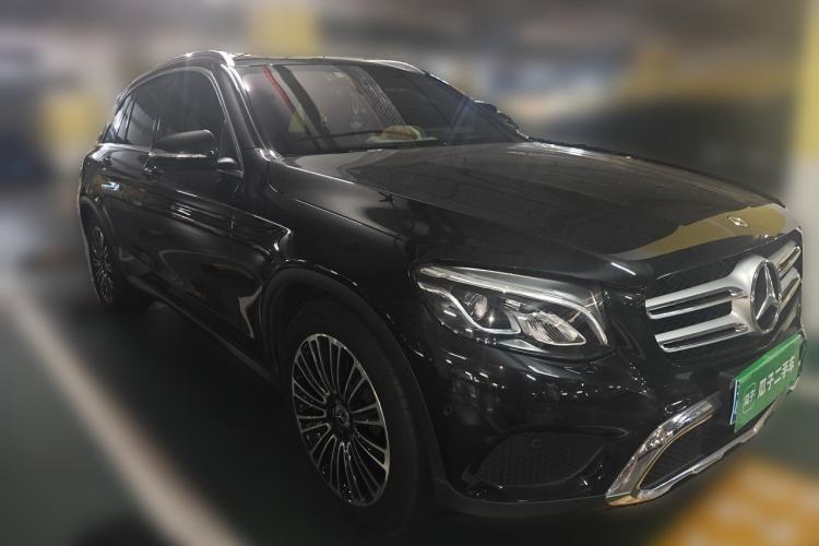 Used Mercedes-Benz GLC 2019 GLC 200 L 4MATIC Front Right 45 Deg