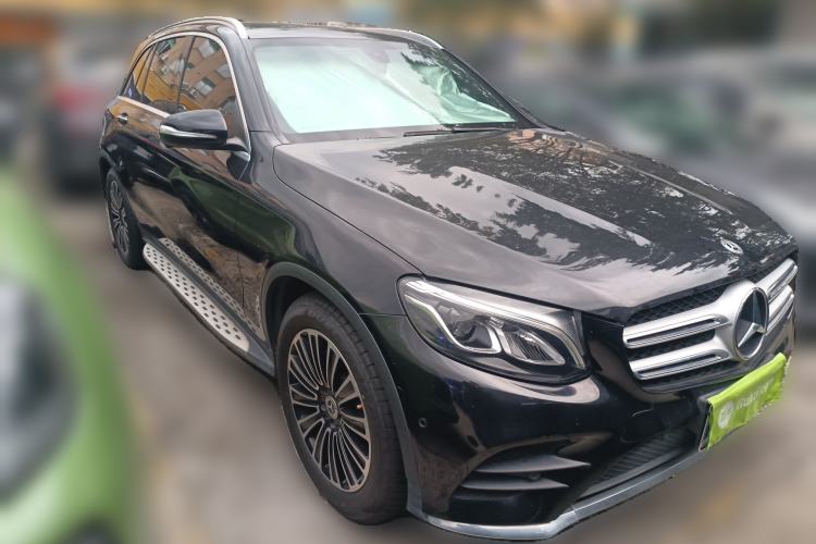 Used Mercedes-Benz GLC 2019 GLC 260 L 4MATIC Dynamic Model Front Right 45 Deg