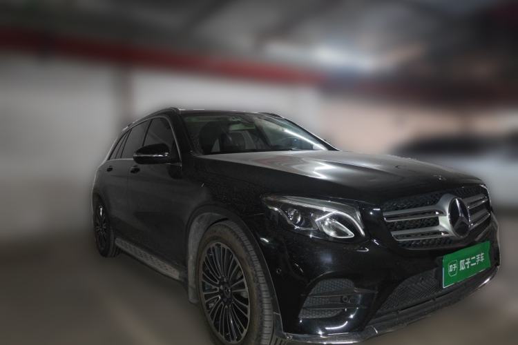 Used Mercedes-Benz GLC 2019 GLC 260 L 4MATIC Dynamic Model Front Right 45 Deg