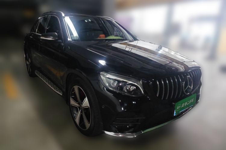 Used Mercedes-Benz GLC 2019 Refreshed GLC 300 L 4MATIC Dynamic Edition Front Right 45 Deg