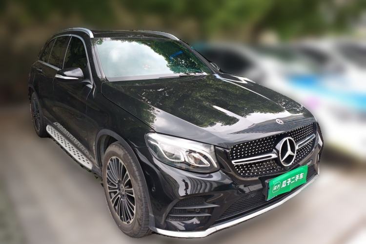 Used Mercedes-Benz GLC 2019 GLC 260 L 4MATIC Dynamic Model Front Right 45 Deg
