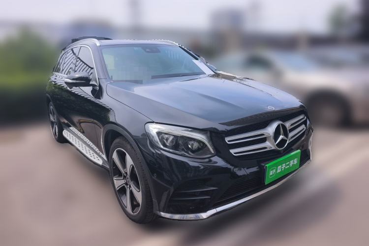 Used Mercedes-Benz GLC 2019 GLC 300 L 4MATIC Dynamic Model Front Right 45 Deg