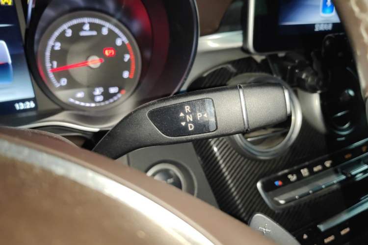 Used Mercedes-Benz GLC 2019 GLC 200 L 4MATIC Gear Lever