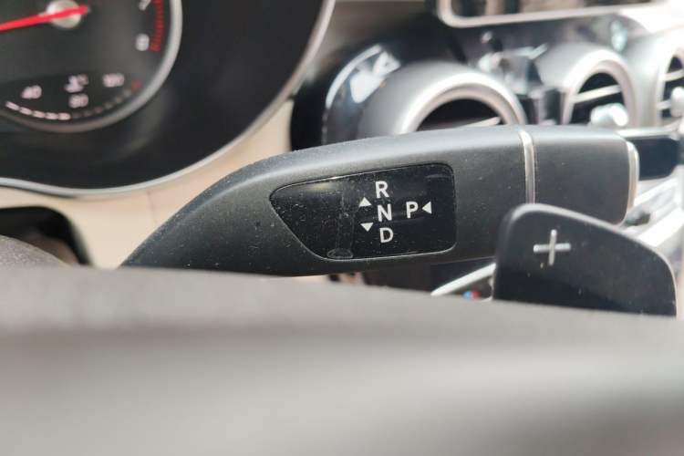 Used Mercedes-Benz GLC 2019 GLC 200 L 4MATIC Gear Lever