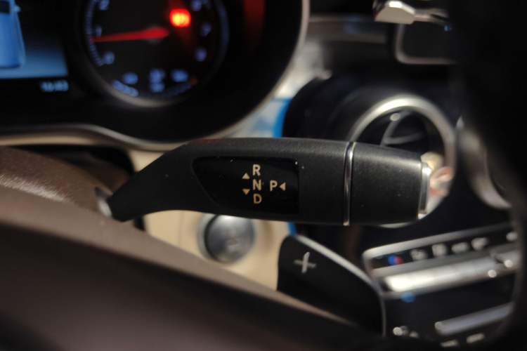 Used Mercedes-Benz GLC 2019 GLC 200 L 4MATIC Gear Lever