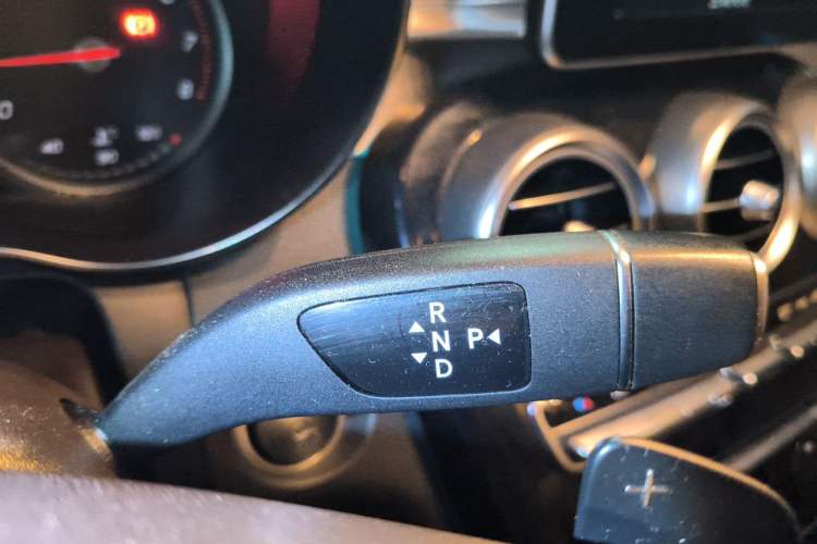 Used Mercedes-Benz GLC 2019 GLC 200 L 4MATIC Gear Lever