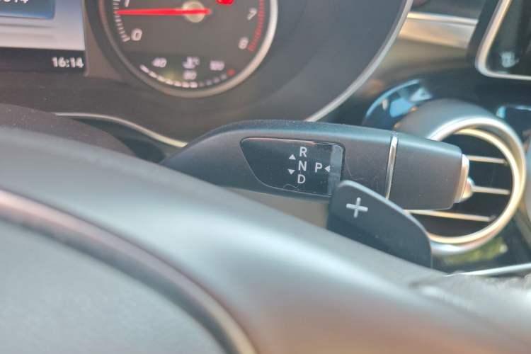 Used Mercedes-Benz GLC 2019 GLC 200 L 4MATIC Gear Lever