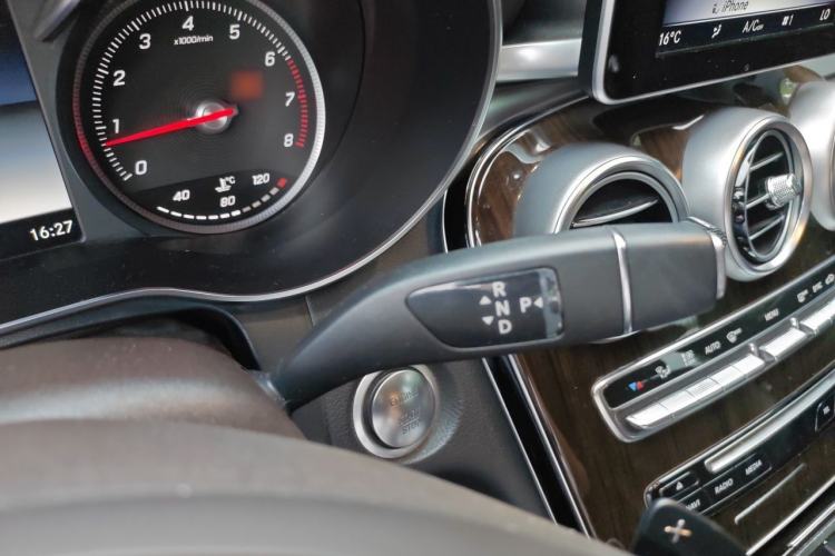 Used Mercedes-Benz GLC 2019 GLC 260 L 4MATIC Luxury Model Gear Lever