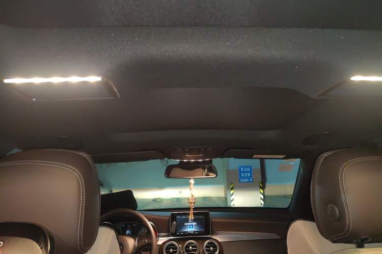 Used Mercedes-Benz GLC 2019 GLC 260 L 4MATIC Dynamic Model Headliner