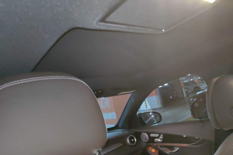 Used Mercedes-Benz GLC 2019 Facelift GLC 260 L 4MATIC Luxury Model Headliner