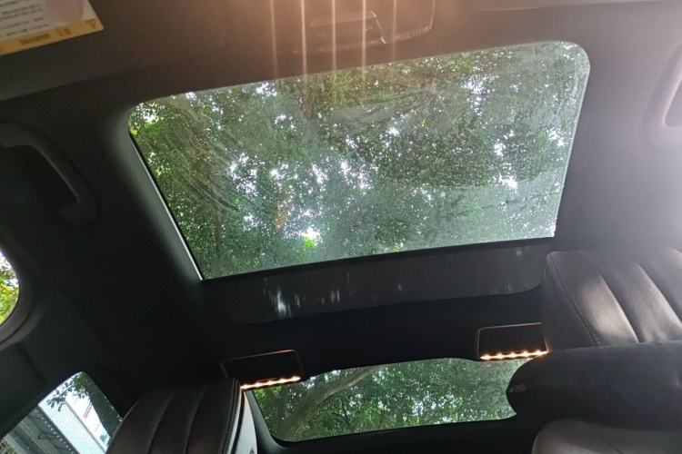 Used Mercedes-Benz GLC 2019 GLC 260 L 4MATIC Dynamic Model Headliner