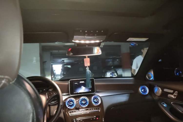 Used Mercedes-Benz GLC 2019 GLC 260 L 4MATIC Dynamic Model Headliner