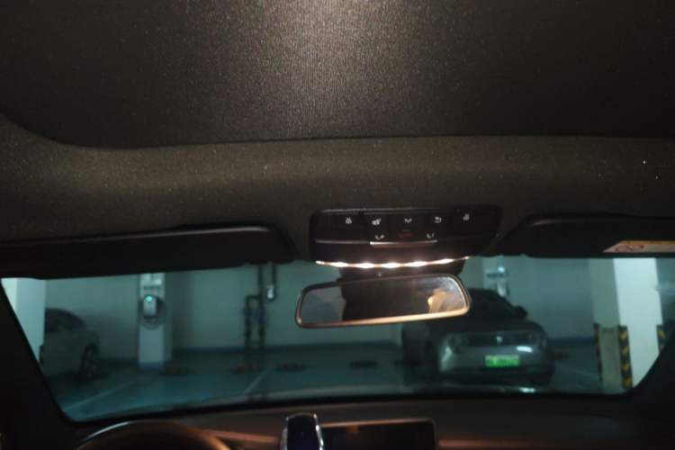 Used Mercedes-Benz GLC 2019 GLC 260 L 4MATIC Dynamic Model Headliner