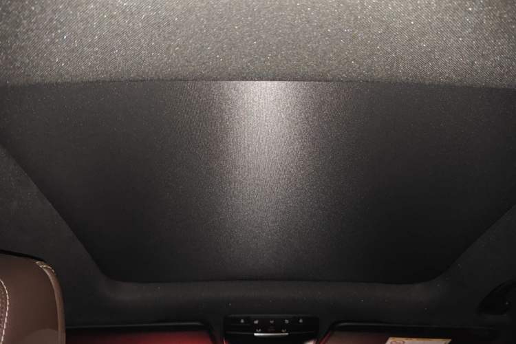 Used Mercedes-Benz GLC 2019 GLC 260 4MATIC Dynamic Edition Headliner