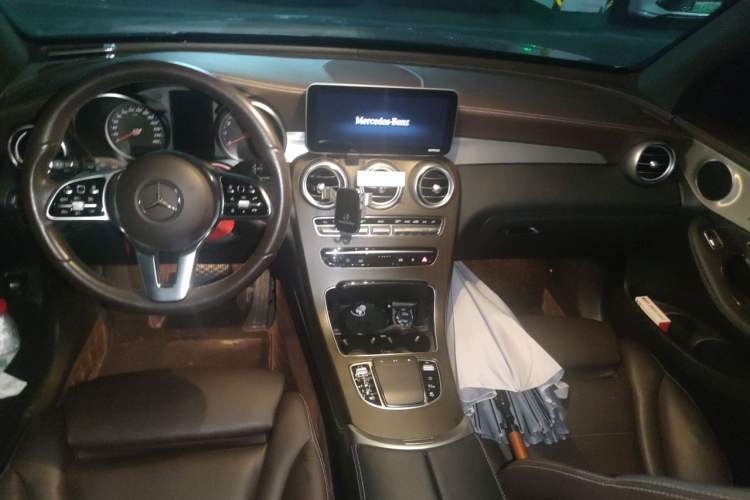 Used Mercedes-Benz GLC 2019 GLC 260 L 4MATIC Dynamic Model Headliner