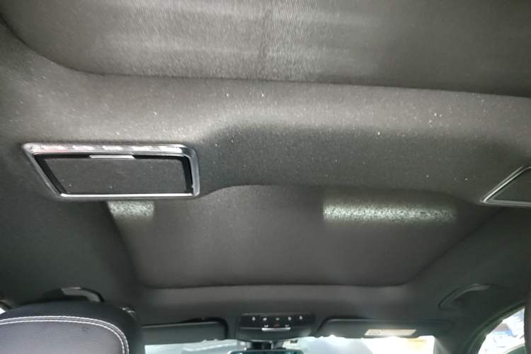 Used Mercedes-Benz GLC 2019 GLC 260 L 4MATIC Dynamic Model Headliner