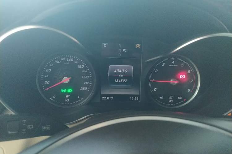 Used Mercedes-Benz GLC 2019 GLC 260 L 4MATIC Luxury Model Instrument Cluster