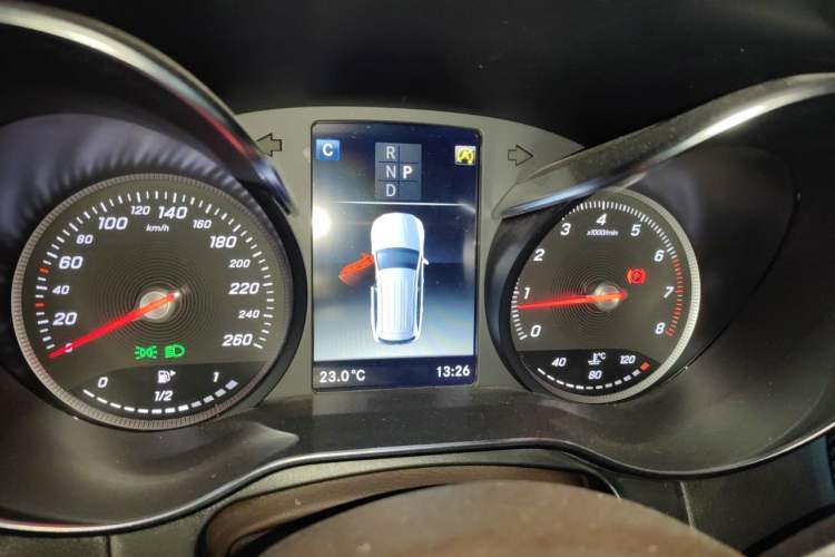 Used Mercedes-Benz GLC 2019 GLC 200 L 4MATIC Instrument Cluster